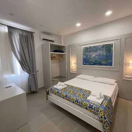 Center فندق مبيت وإفطار تروبيا