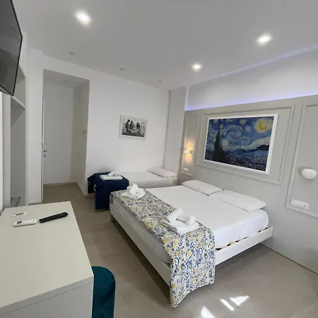 Center فندق مبيت وإفطار *